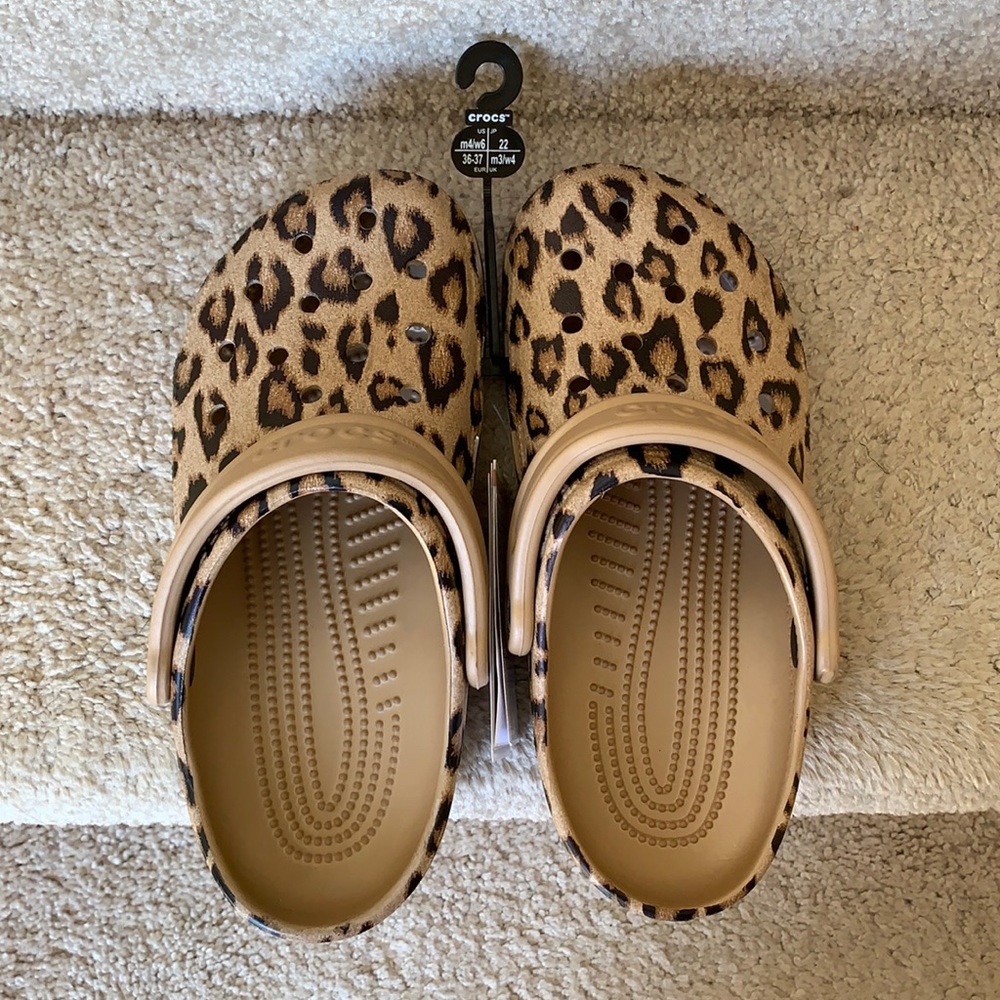Crocs